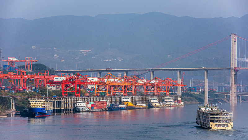 內(nèi)貿(mào)集裝箱海運(yùn)：如何確保準(zhǔn)時(shí)送貨的秘訣